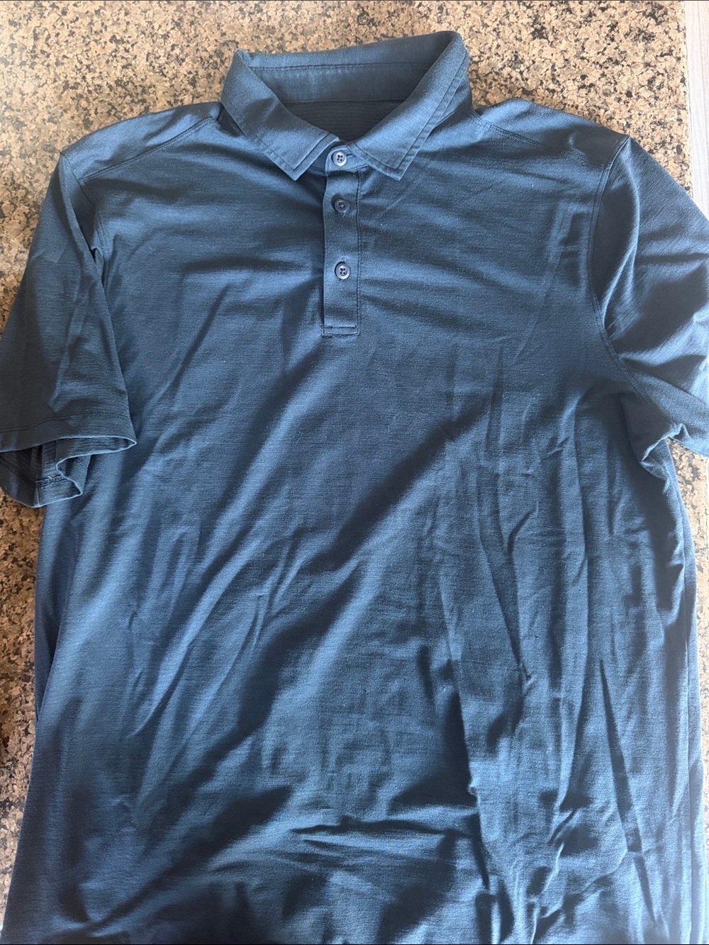 Lululemon Men's Blue Polo Shirt - Classic Short Sleeve